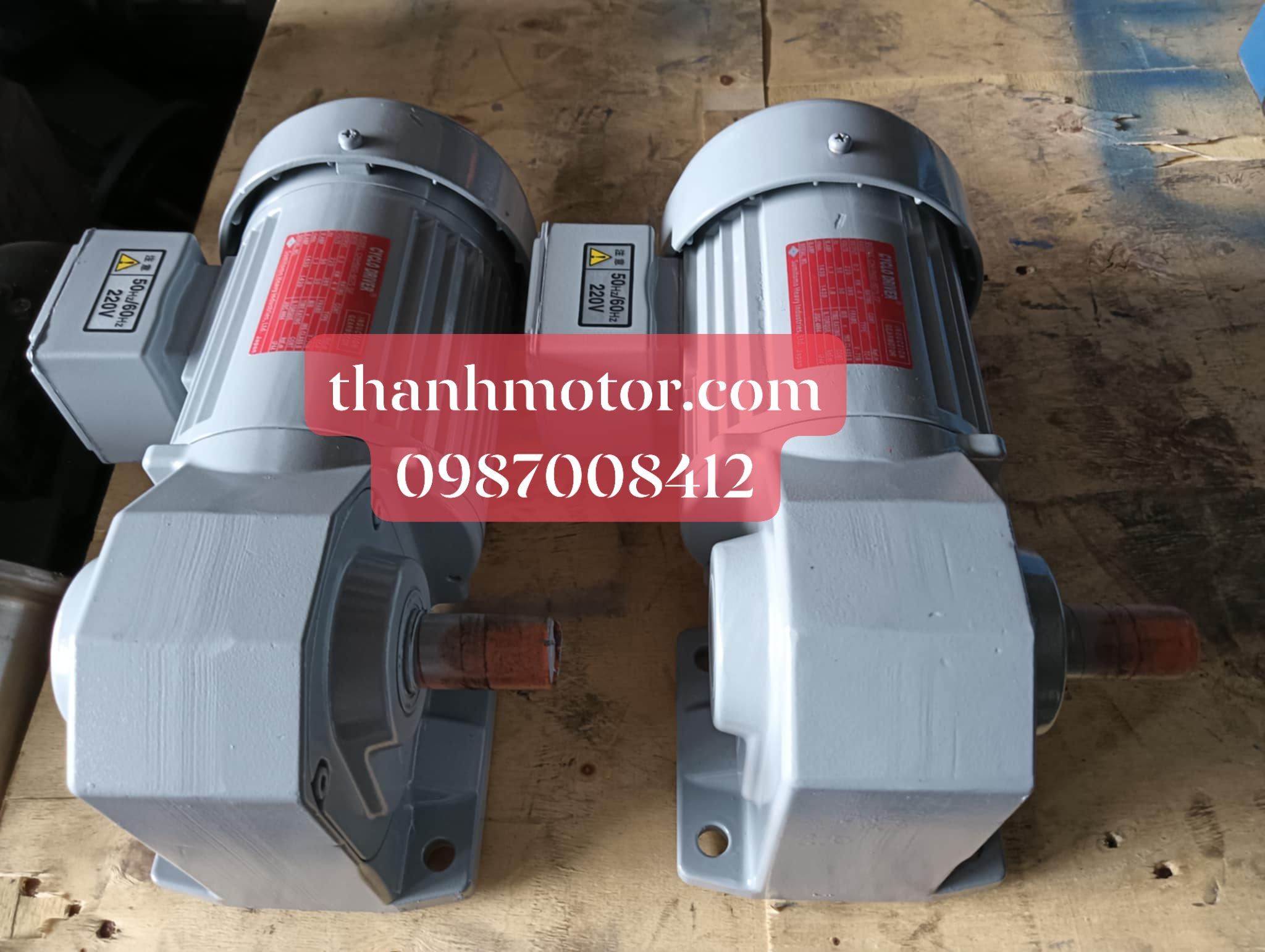 MOTOR GIẢM TỐC CỐT NGANG 0.2KW 1/4HP GTR HÀNG CŨ CỦA NHẬT.