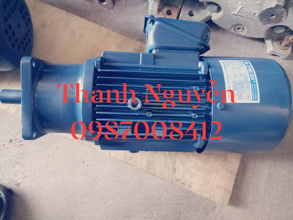 Motor giảm tốc mặt bích 1.5kw 2hp...Sumitomo...Japan....hàng bãi của Nhật...Hàng cũ của nhật.